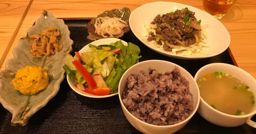 Mogmog Dining Baro 広島市中心部のサラメシ 決定版 バランスとボリュームで圧倒のランチメニュー 広島市中区 スギぱら