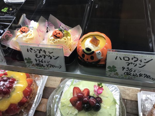 広島カフェ モンシェリー 流川でお得なケーキセットのカフェタイム 深夜営業は持ち帰りもお土産にも使えるお店です 広島市中区 スギぱら