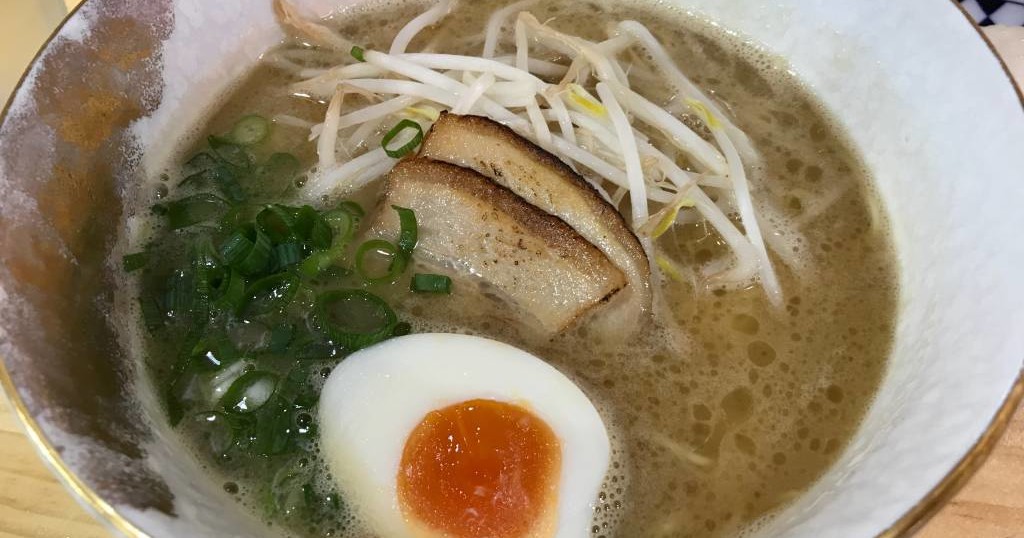 広島ラーメン るっきー 広島のオフィス街でランチタイムのみ食べられるとんこつ醤油ラーメン 自家製麺と濃厚スープのバランスをぜひ 広島市中区 スギぱら